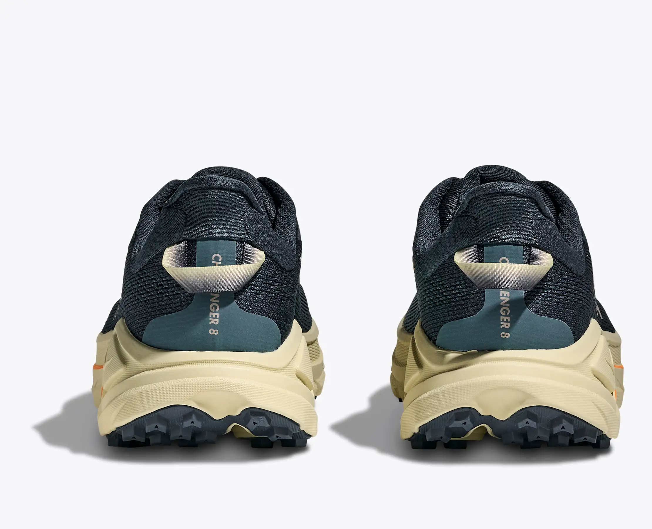 Hoka Challenger 8 Kişilər üçün krosovka