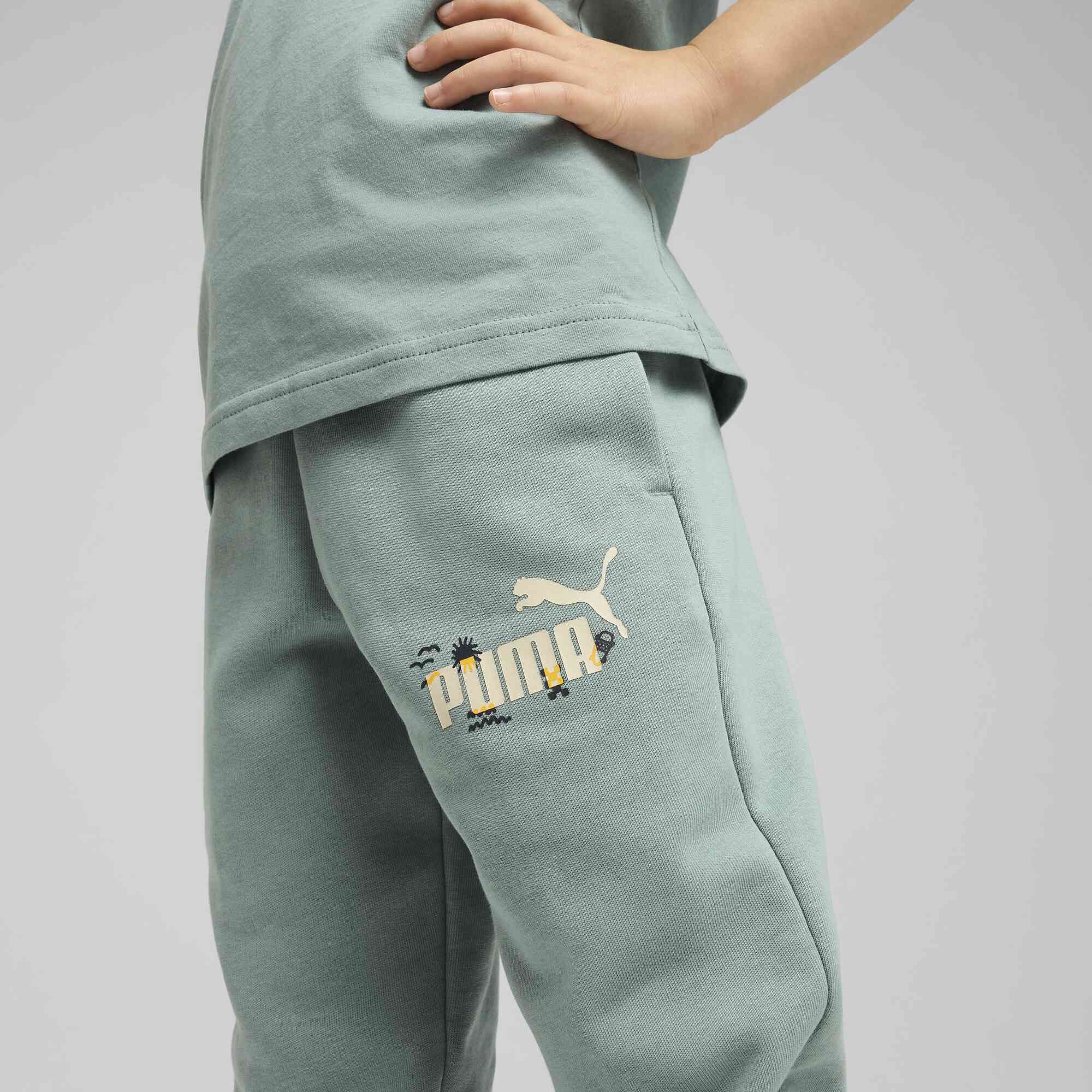 PUMA SANDY ADVENTURES Sweatpants TR PS Kids' Pants