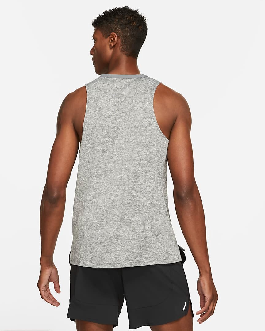 NIKE DRI-FIT RISE 365  KİŞİ QOLSUZ KÖYNƏYİ