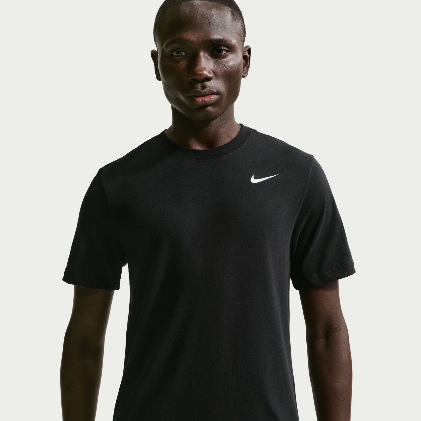 Nike Dri-FIT Tee Crew Solid Men's T-Shirt