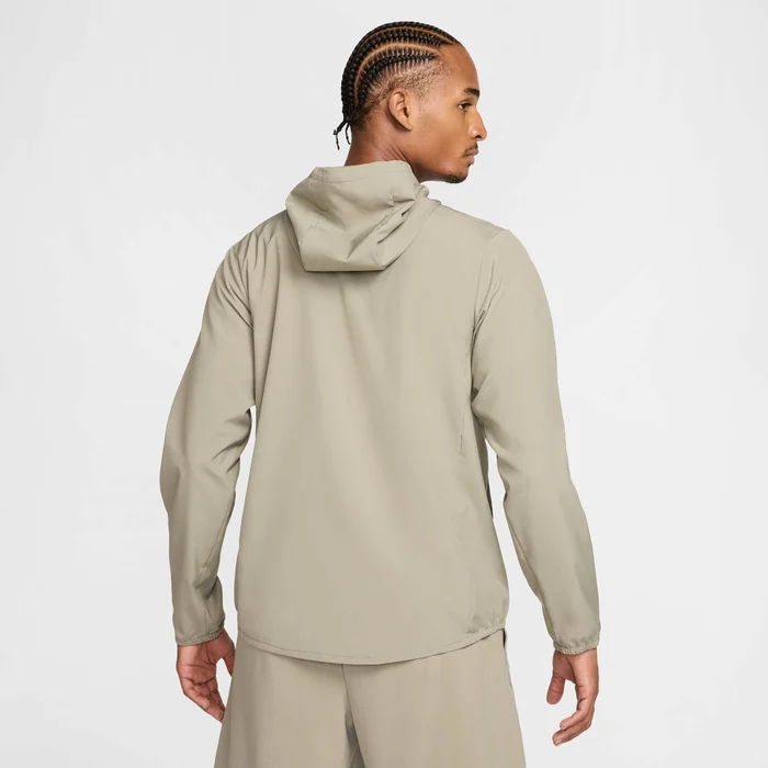 Nike Form Dri-FIT  Kişilər üçün başlıqlı və çoxfunksiyalı gödəkçə