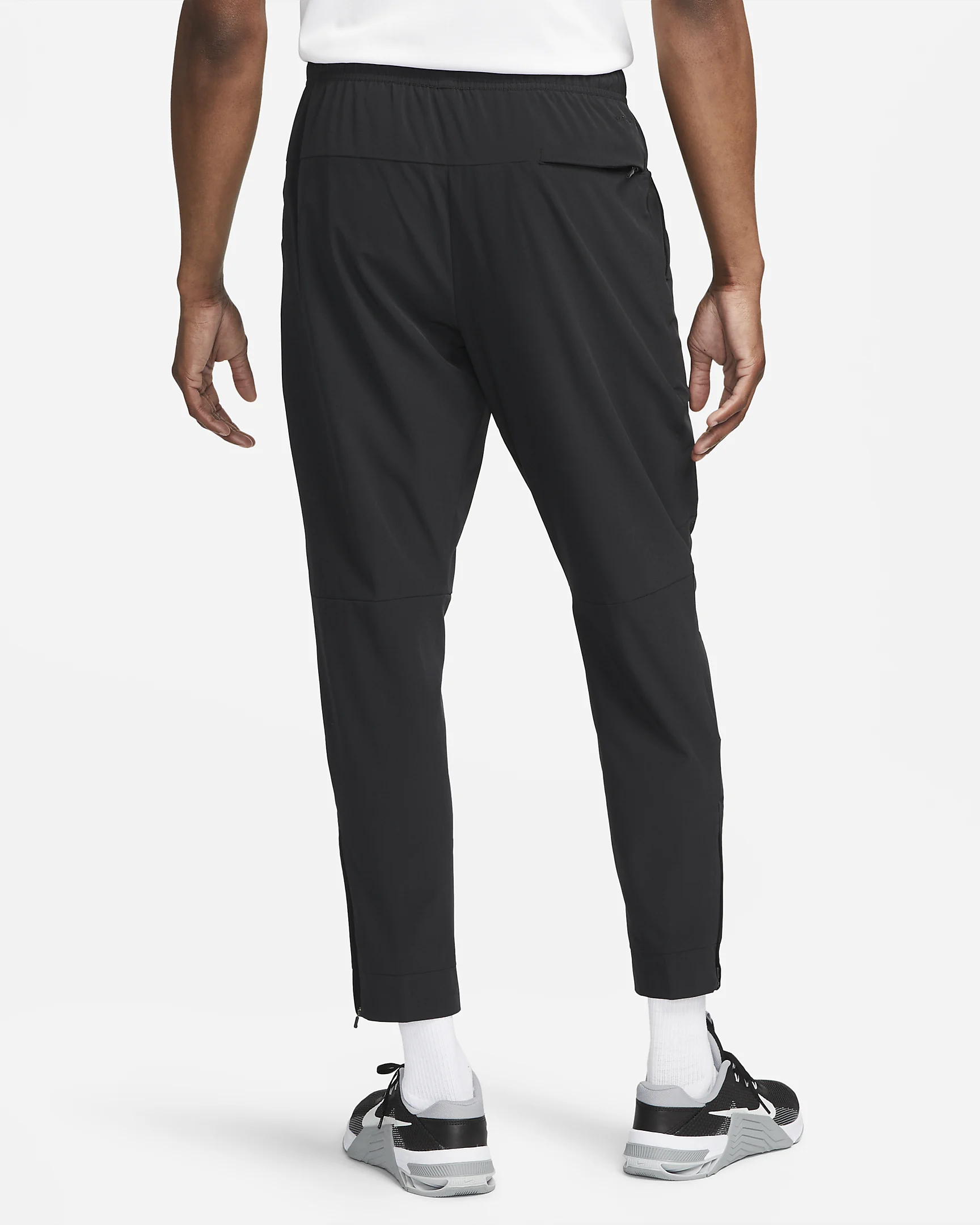NIKE UNLIMITED
KİŞİ ŞALVARLARI