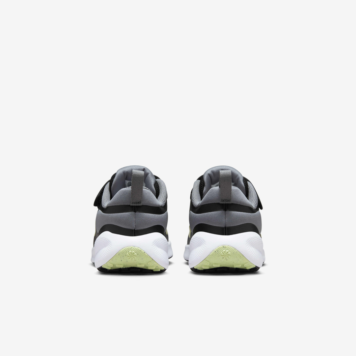 NIKE REVOLUTION 7 KIDS' SHOES