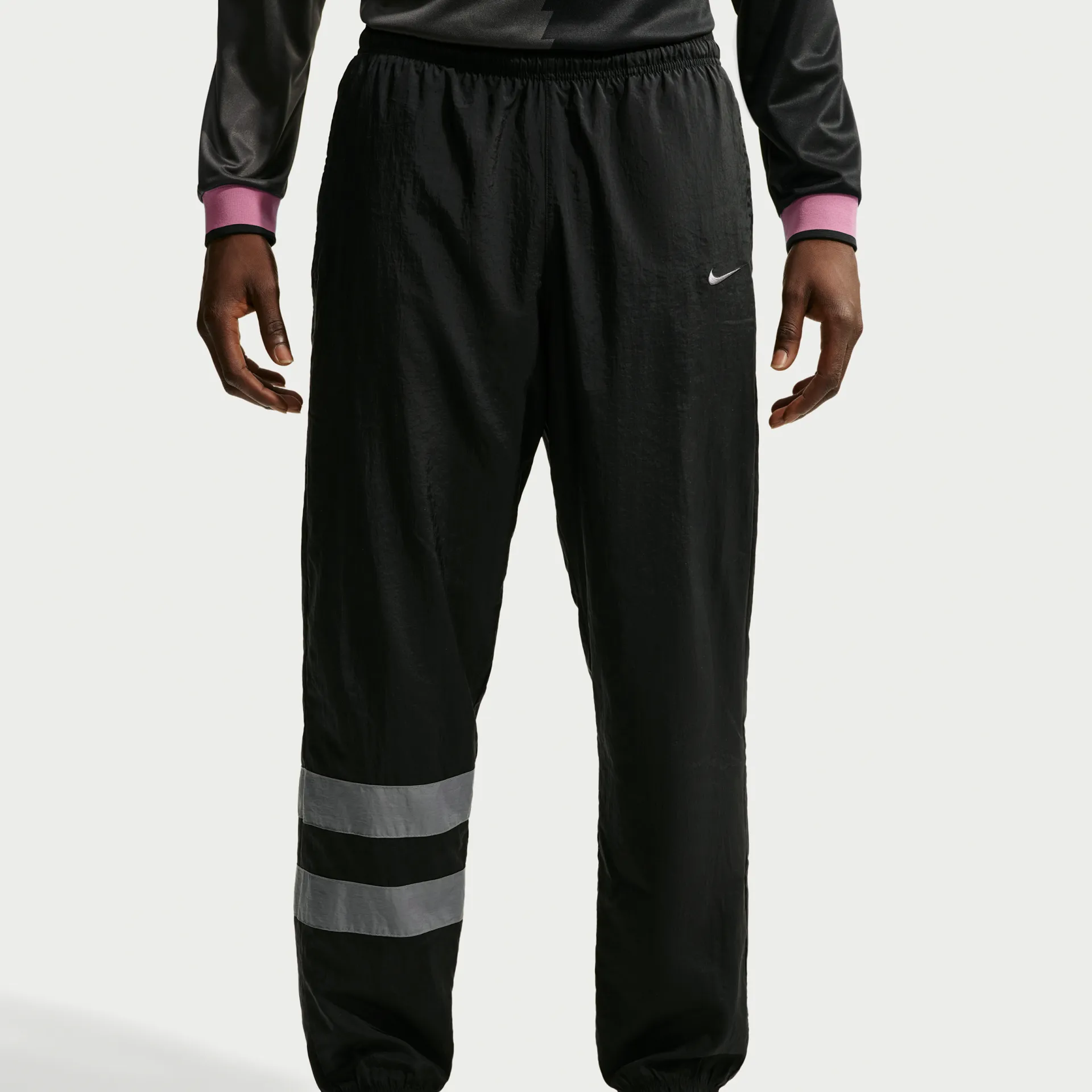 Nike i96 Repel Men's Football Woven Track Pants