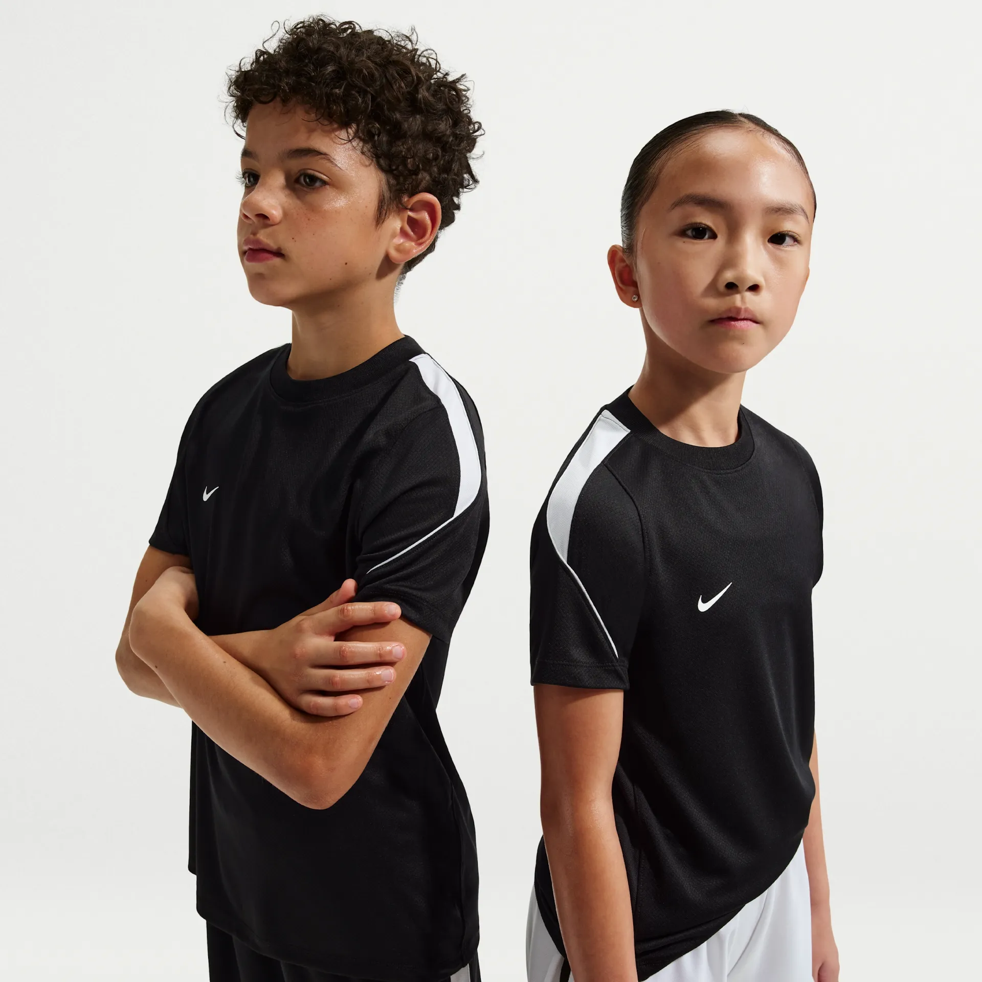 Nike Strike Kids' Dri-FIT Football Short-Sleeve Top