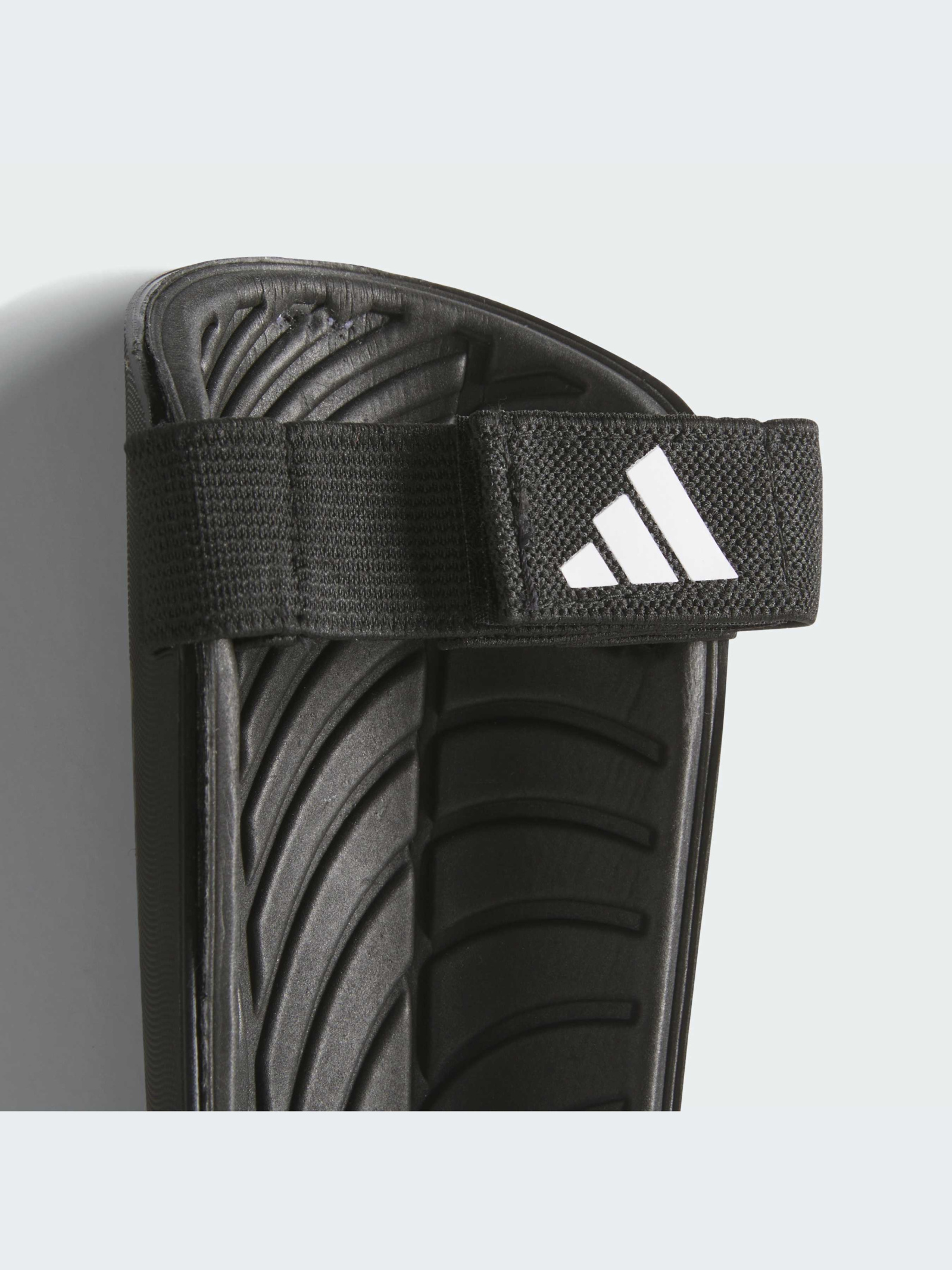 ADIDAS TIRO TRAINING UNISEKS AYAQ QORUYUCULARI