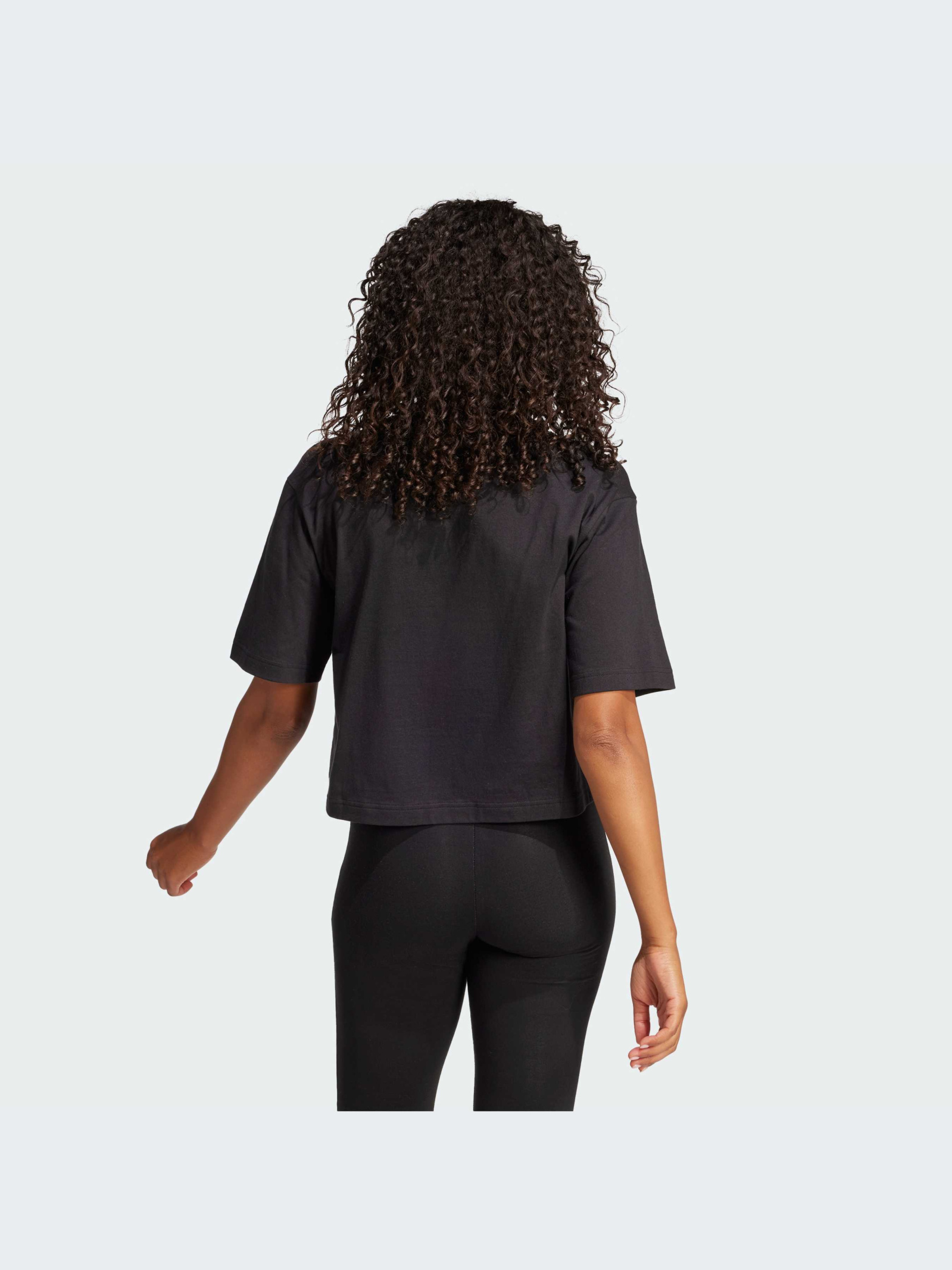 Adidas Essentials Big Logo Boyfriend Tee Qadınlar üçün köynək