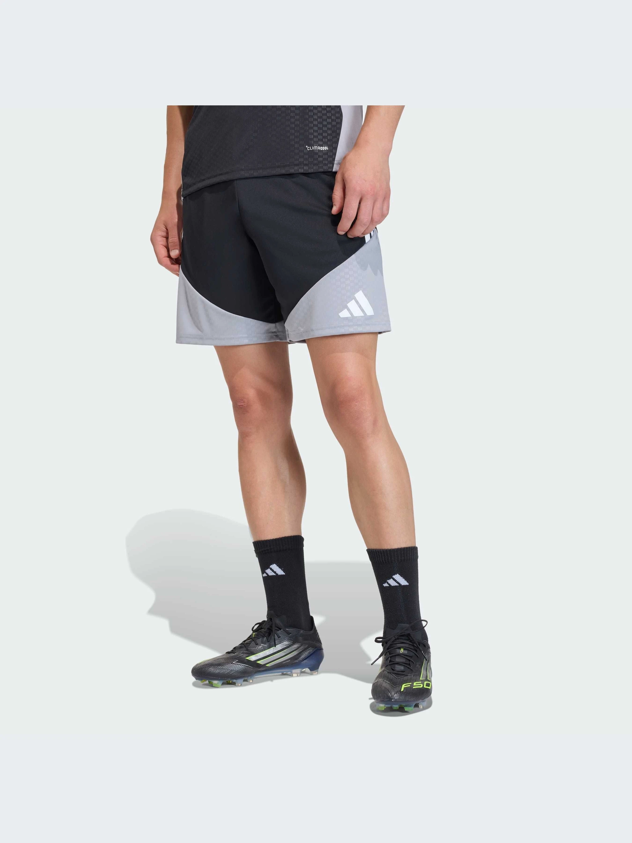 Adidas Tiro 26 Competition Kişilər üçün məşq şortları
