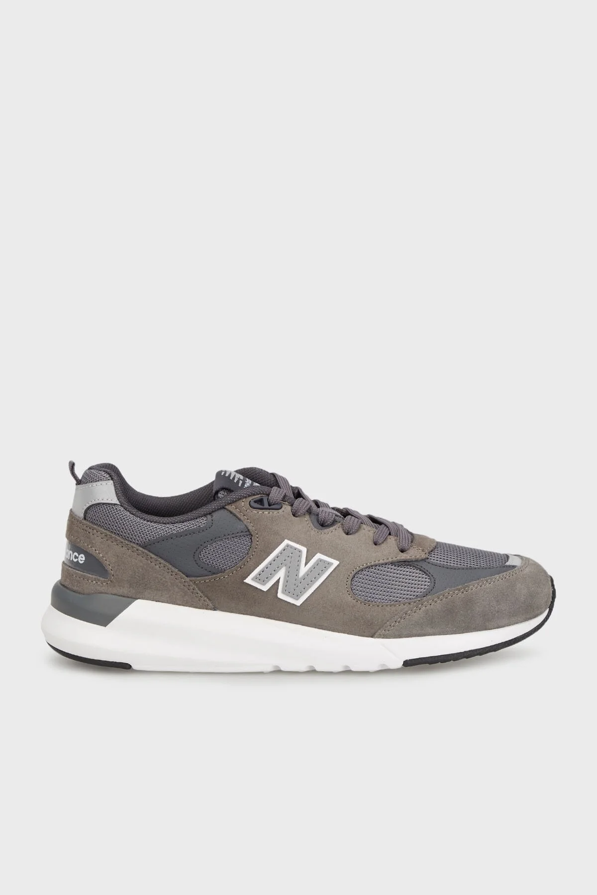 NEW BALANCE 109 KIŞILƏR ÜÇÜN KROSSOVKA